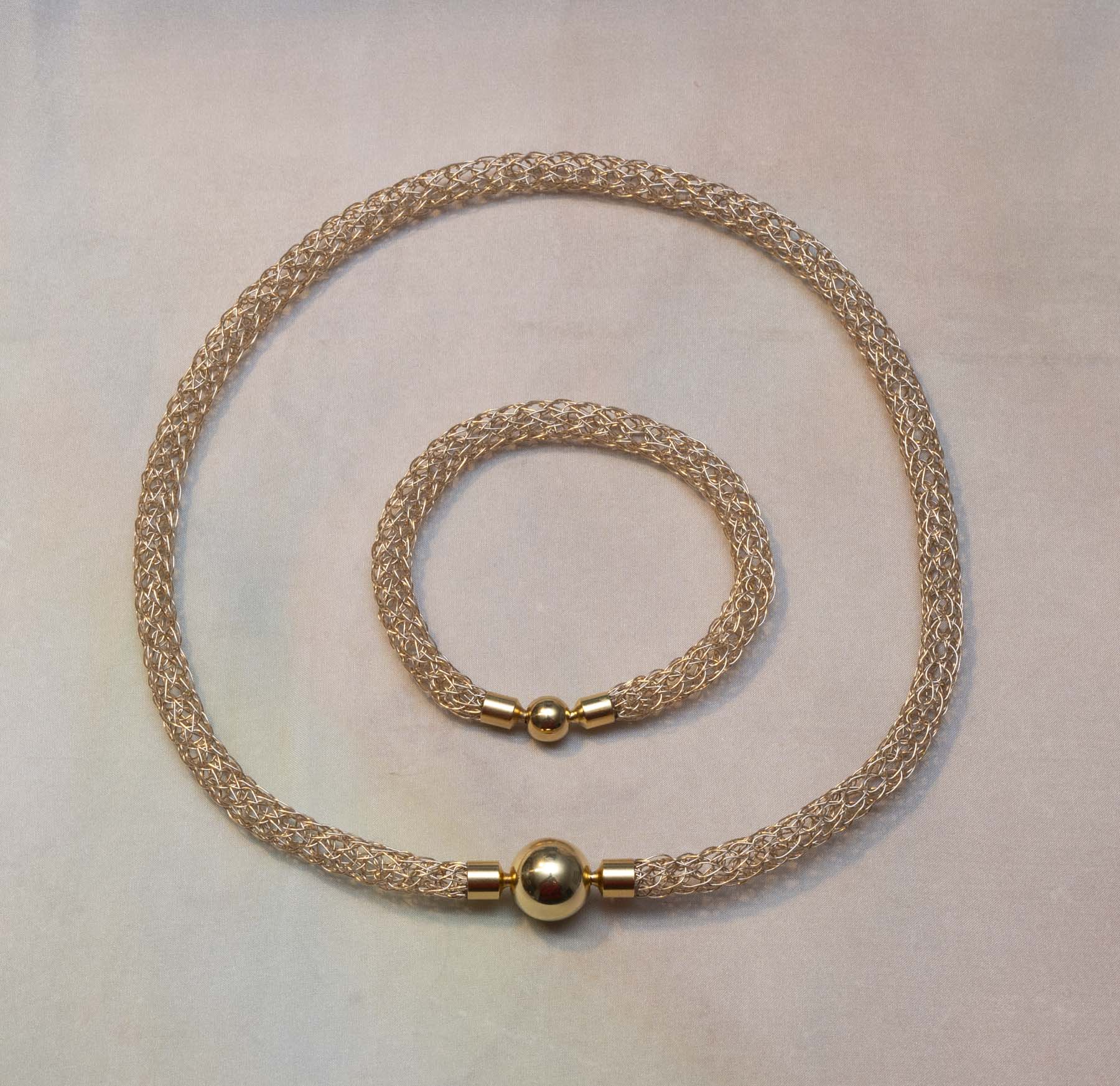 2024 11 Kette Verschlüsse Gold 8 von 9