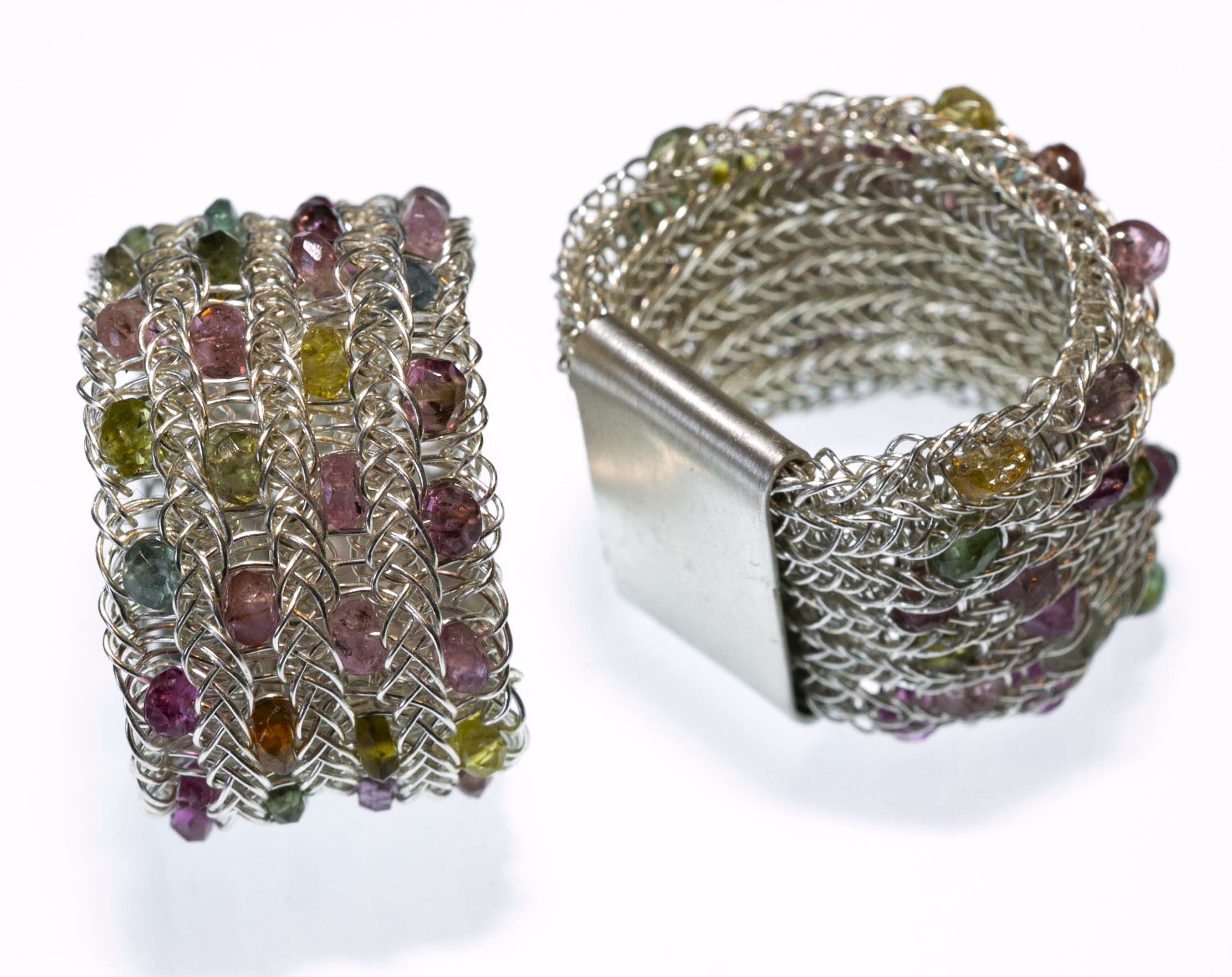 turmalinringe wilde nebeneinander ausschnitt